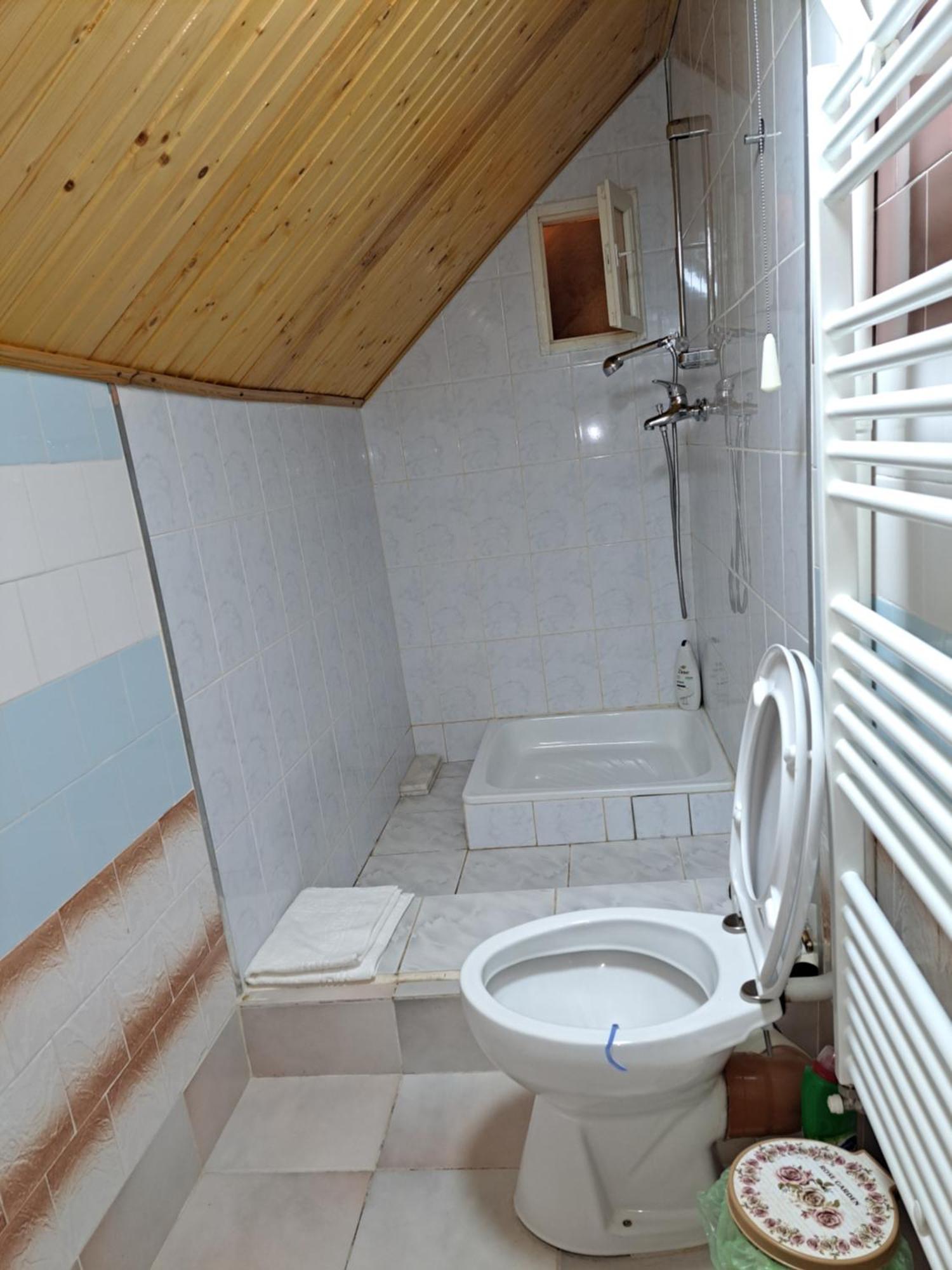 Casa Dintre Meri Пояна Марулуй Екстериор снимка